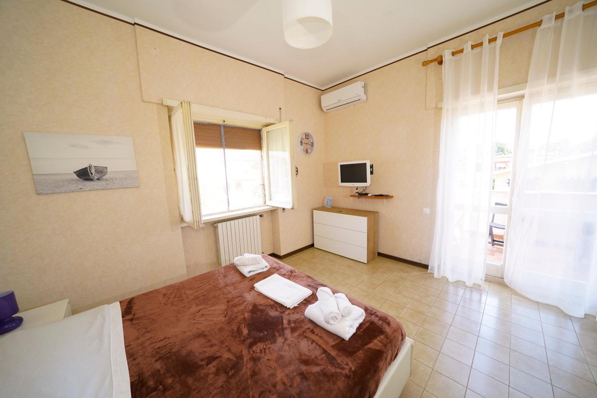 Da Piero E Gina Hotel Palidoro Buitenkant foto