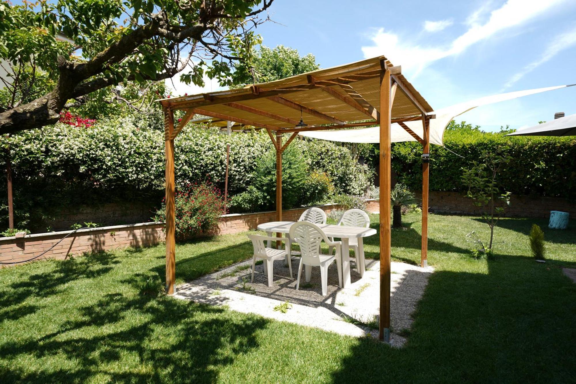 Da Piero E Gina Hotel Palidoro Buitenkant foto