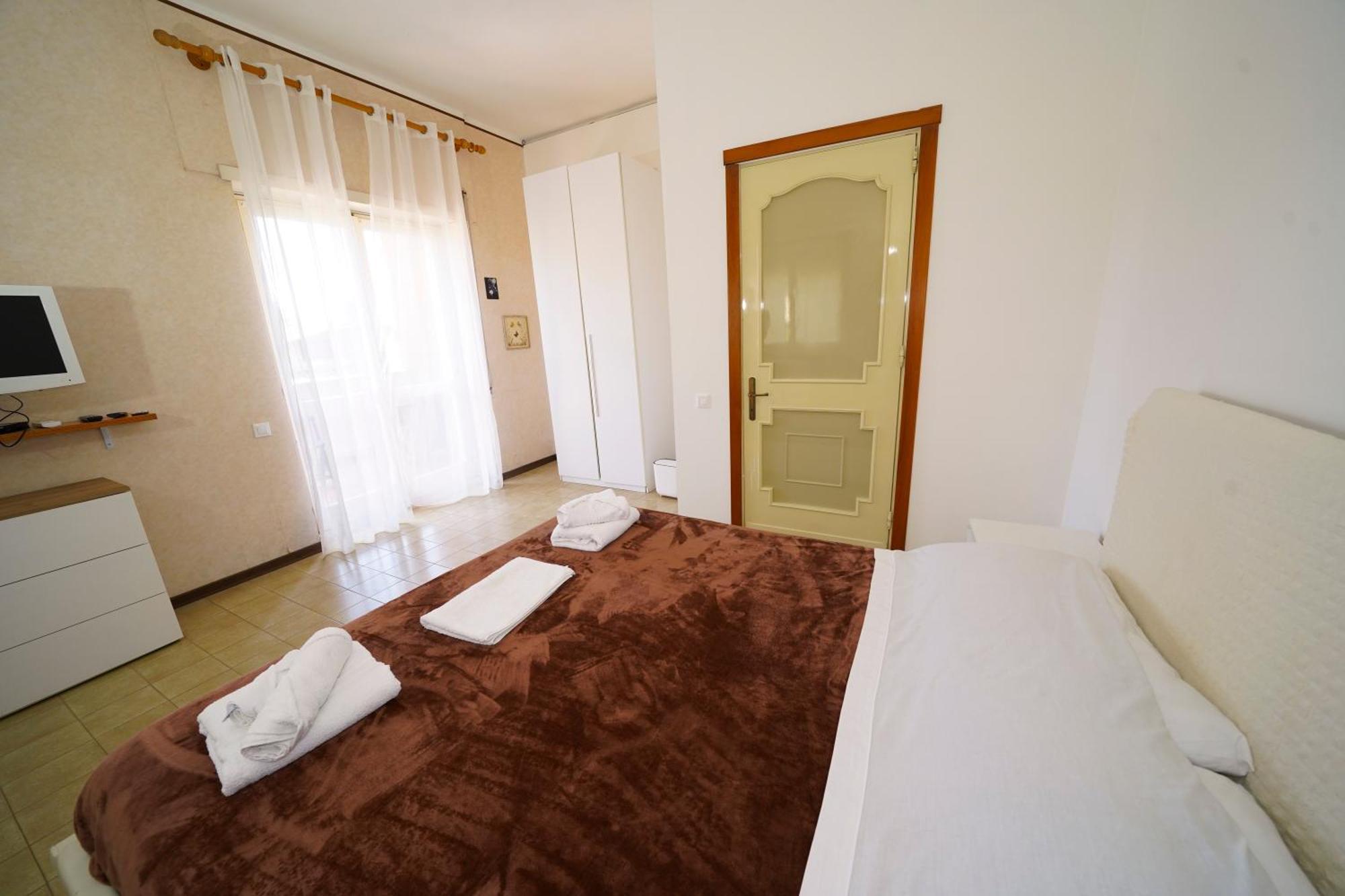 Da Piero E Gina Hotel Palidoro Buitenkant foto